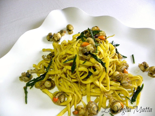 tagliolini con canestrelli Tagliolini Barone con canestrelli e salicornia